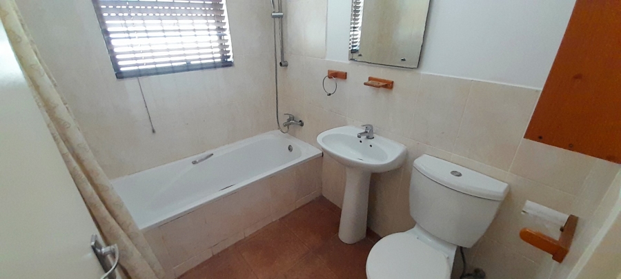 To Let 2 Bedroom Property for Rent in Bardale Village Western Cape